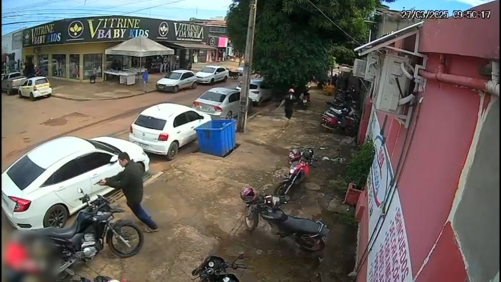 Suspeito de matar motociclista a tiros durante discussão em Taquaralto é preso enquanto se escondia em casa, diz polícia