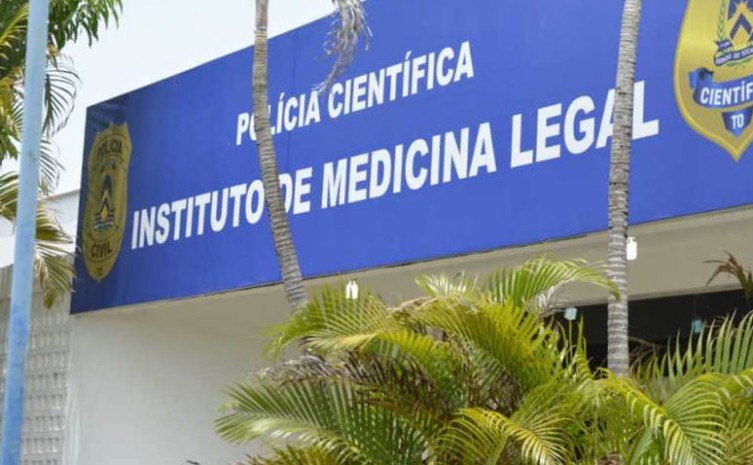 Corpo de homem carbonizado está no IML aguardando familiares para identificação