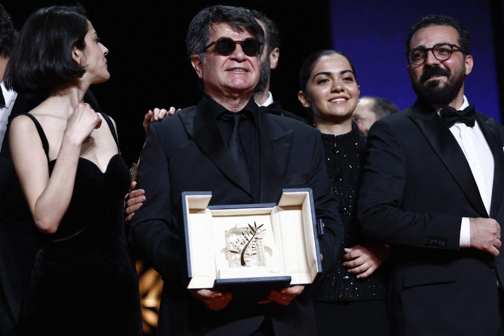 Irã condena Jafar Panahi, cineasta que venceu Palma de Ouro por ‘Foi apenas um acidente’