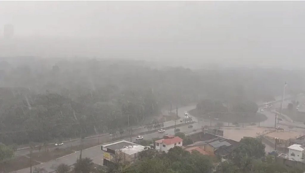 Vai chover em Palmas neste domingo (4)? Veja a previsão do tempo para votar